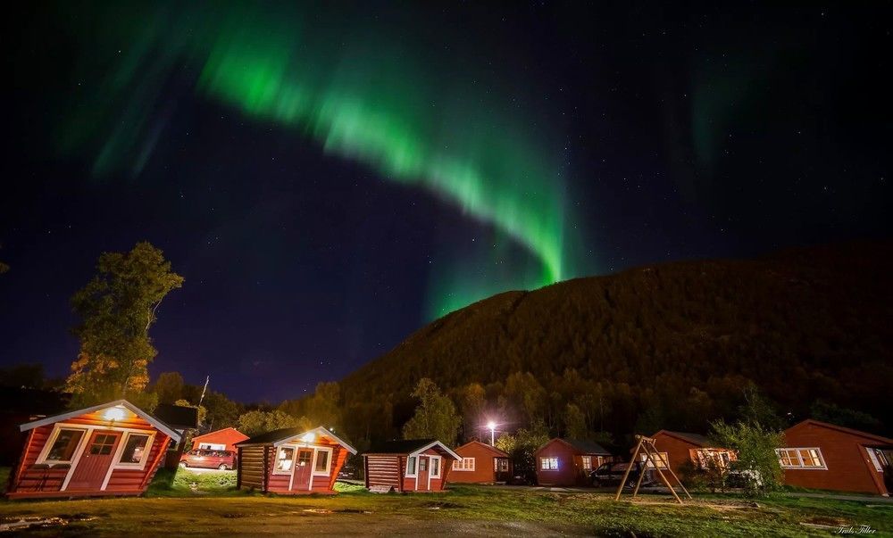 Tromso Lodge & Camping Bagian luar foto
